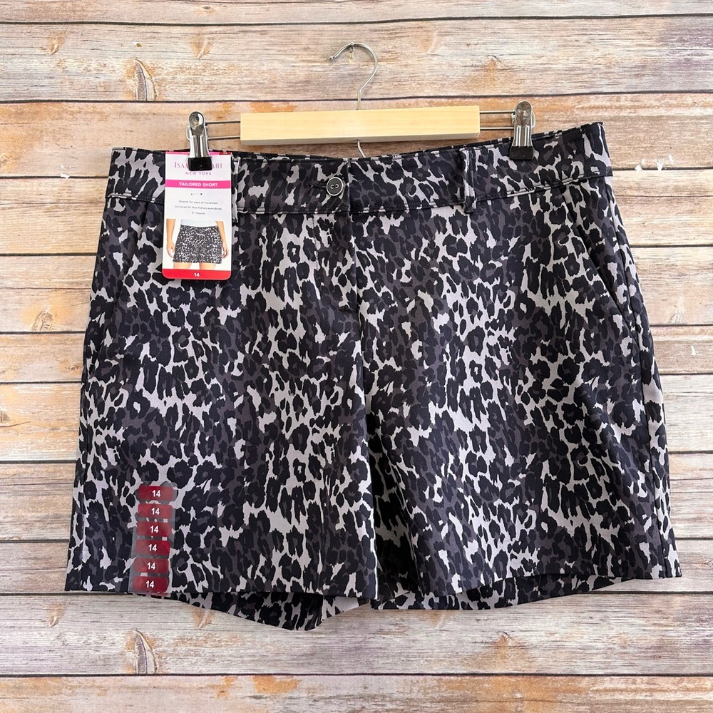 Isaac Mizrahi Shorts Women’s Size 14 Tailored Stretch Leopard Animal Print NWT